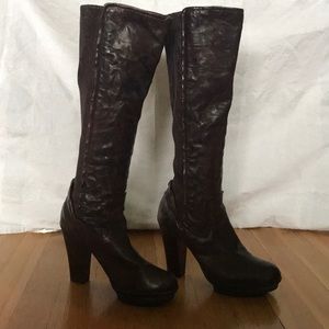Frye Company all leather, Melissa scrunch boot.